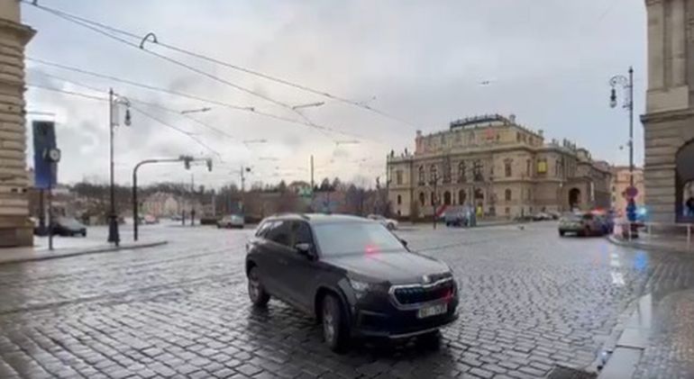 Una vista de la Universidad en el centro histórico de Praga Una vista de la Universidad en el centro histórico de Praga