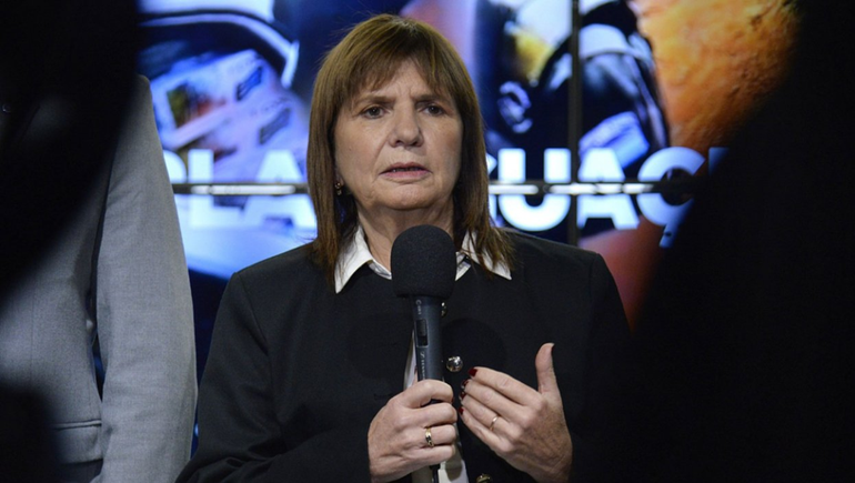 Patricia Bullrich confirmó la detención de integrantes de un grupo terrorista