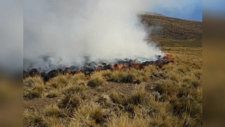 Quemaban basura y el fuego se propagó por la sequía