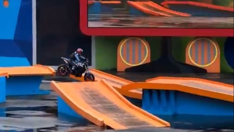 El impacto le provocó l piloto un traumatismo craneoencefálico que no pudo ser revertido pese a la asistencia médica.