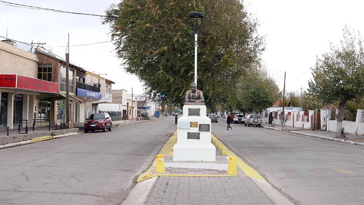 Nuevos hoteles, restaurantes y comercios reflejan el impacto económico del proyecto. Nuevos hoteles, restaurantes y comercios reflejan el impacto económico del proyecto.