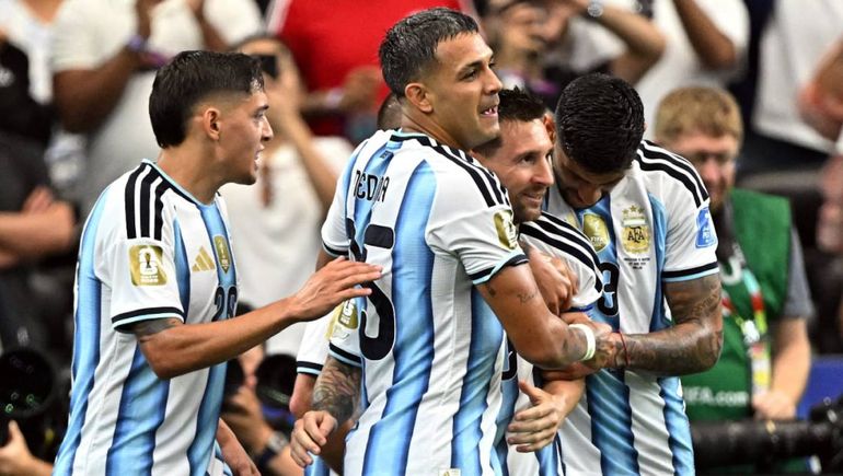 De cartonear en Villa Fiorito a ser el asistidor de Messi para un gol histórico: la historia de Facundo Medina