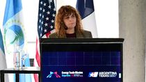 María Pasqualini en el encuentro con empreario locales y extranjeros. María Pasqualini en el encuentro con empreario locales y extranjeros.