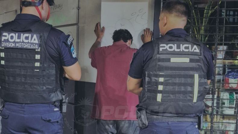 Siguen cayendo los delincuentes prófugos: detuvieron a uno con seis pedidos de captura | LM Neuquen Siguen cayendo los delincuentes prófugos: detuvieron a uno con seis pedidos de captura