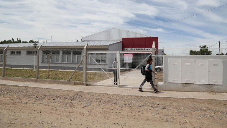 En la jornada docente del martes hasta la Policía intervino en Centenario.