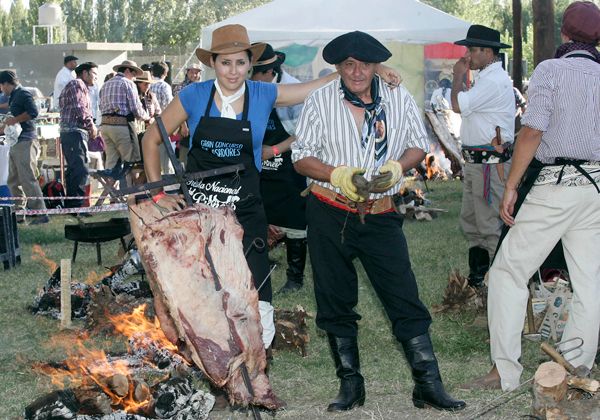 Música y asado para cerrar con éxito la Fiesta del Pionero