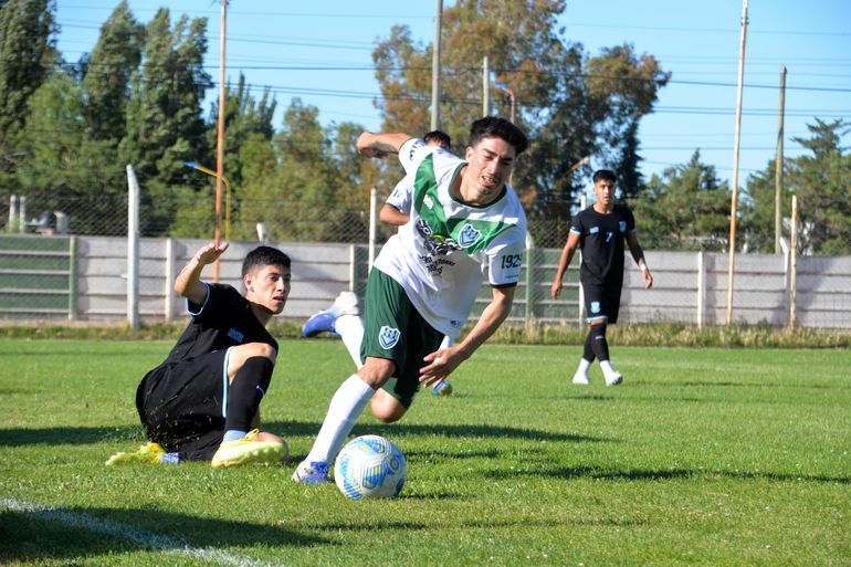 Unión pudo empatar y dejó afuera a Alianza. Foto: Claudio Espinoza. Unión pudo empatar y dejó afuera a Alianza. Foto: Claudio Espinoza.