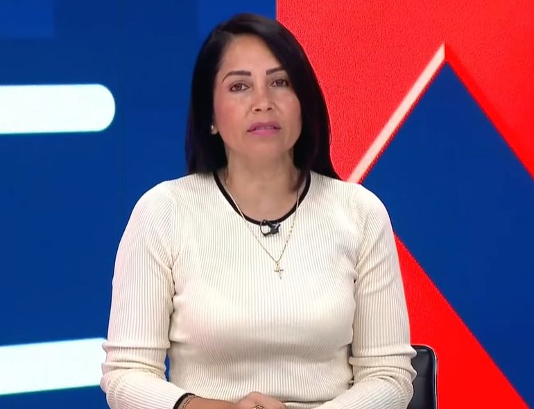 Luisa González dijo este lunes que desconfía del Colegio Nacional Electoral de Ecuador y que hasta podría superar a Noboa en la primera vuelta.