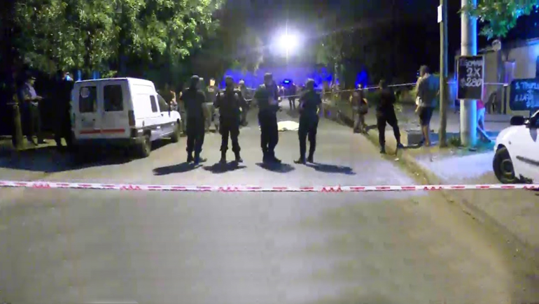 Arde Rosario: fue a buscar a su hija y terminó muerto