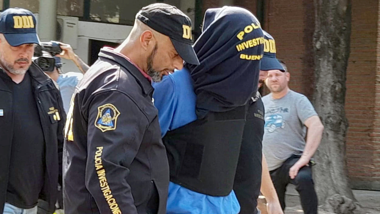 Acribillan a balazos a un empleado de una panadería en Rosario