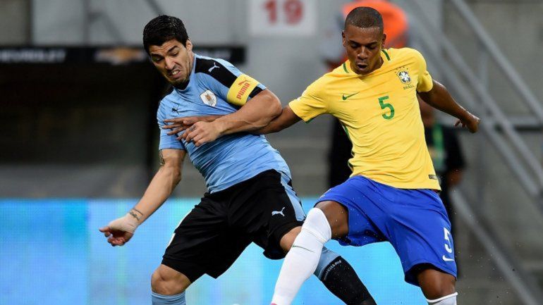 Brasil empató con Uruguay.