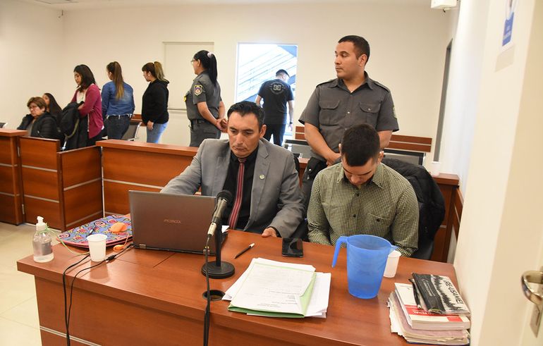 El expolicía Nicolás López durante el juicio. El expolicía Nicolás López durante el juicio.