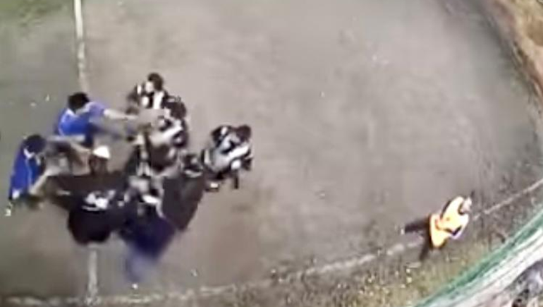 La salvaje agresión que+ofilmados por cámara de seguridad.