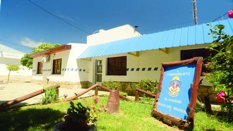 Intento de toma en San Patricio del Chañar: la policía evitó el desalojo y dos personas fueron demoradas