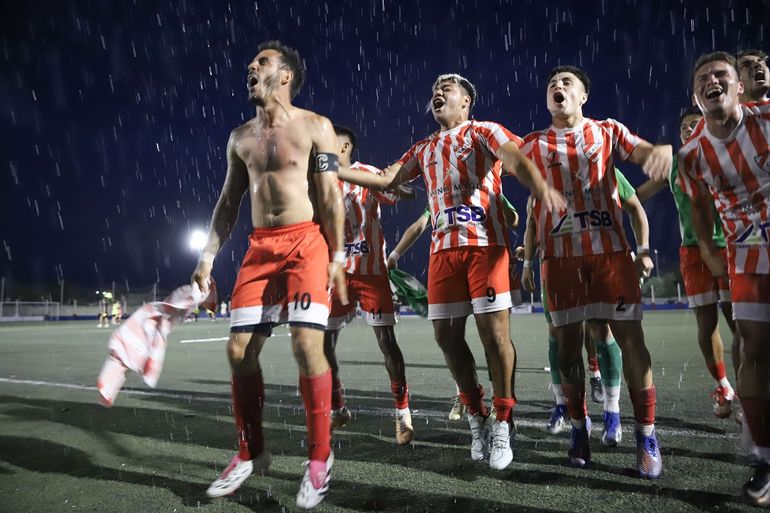 Mauricio Villa fue la gran figura del triunfo de Independiente. Fotos: Anahí Cárdena&nbsp;