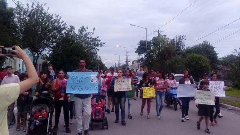 Horror: violaron a una adolescente y subieron las fotos a Facebook