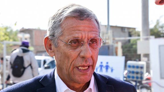 Pechi cuestionó a la Justicia por las licencias de los estatales