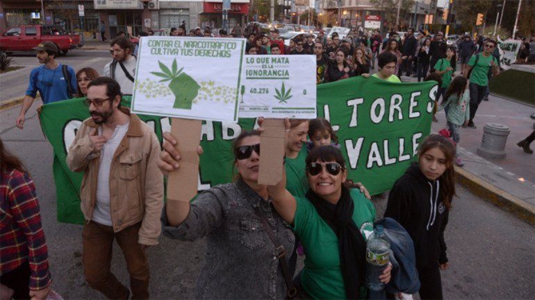 Neuquén y Cipolletti serán parte de la Marcha Nacional por la Marihuana