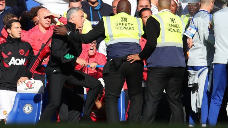 Le empataron sobre la hora y Mourinho casi se va a las manos