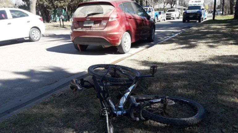 Necesitaban comprar una cama para su hijo accidentado y le robaron el dinero