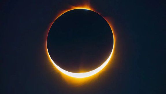 El eclipse solar anular se verá en plenitud pasadas las 17 horas
