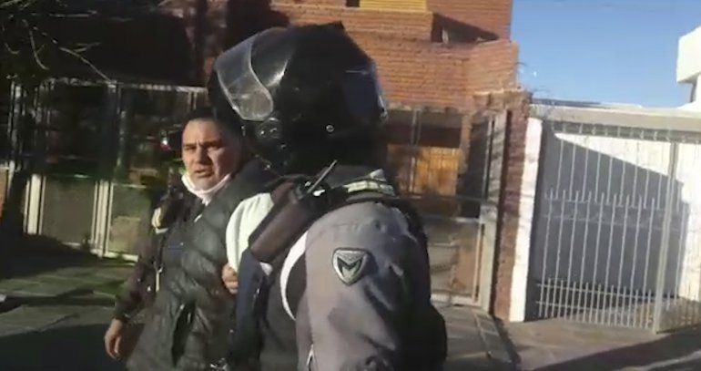 Un vecinalista y su hermano, detenidos por violar el aislamiento