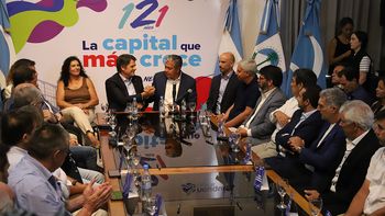 El intendente Mariano Gaido y el gobernador Rolando Figueroa lanzaron la obra de Avenida Mosconi / Fotos El intendente Mariano Gaido y el gobernador Rolando Figueroa lanzaron la obra de Avenida Mosconi / Fotos