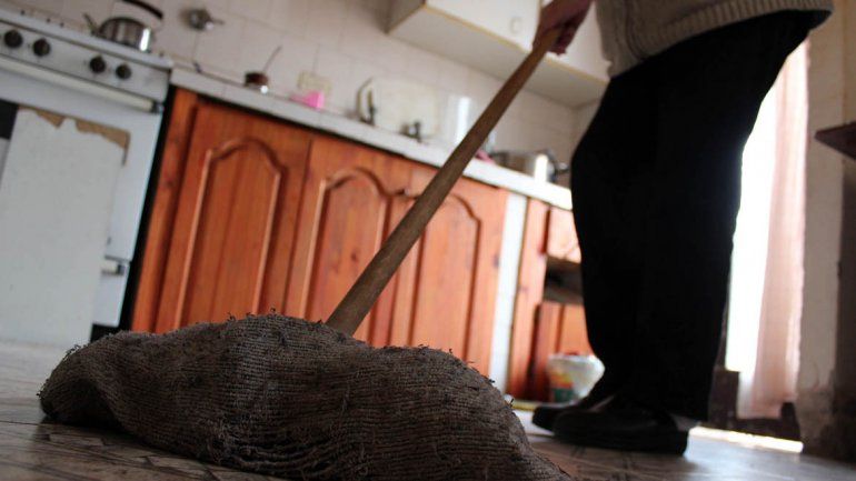 Las empleadas domésticas cobrarán con aumento este mes