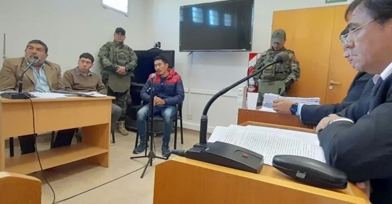 Cruz durante el juicio por el asesinato de Lautaro Labbe en Comodoro Rivadavia