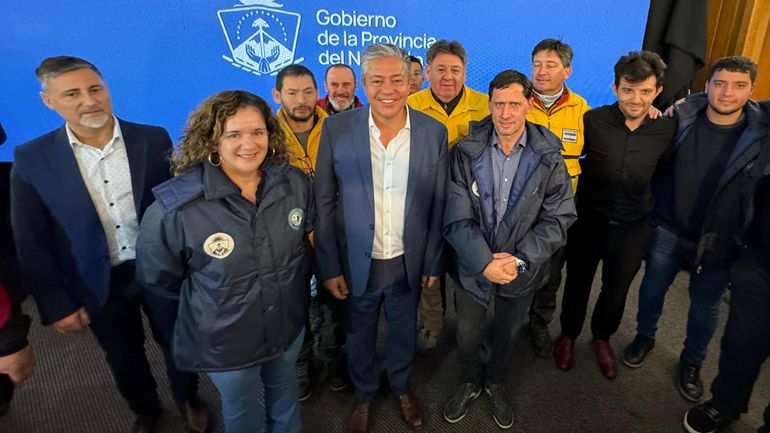 Rolando Figueroa encabezó el lanzamiento del Operativo Nieve, luego de lanzar la temporada turística.