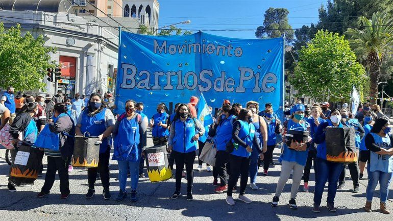 Barrios de Pie se movilizaron a Casa de Gobierno