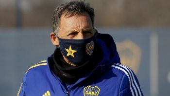 russo reaparecio para dirigir la practica tactica de boca russo reaparecio para dirigir la practica tactica de boca