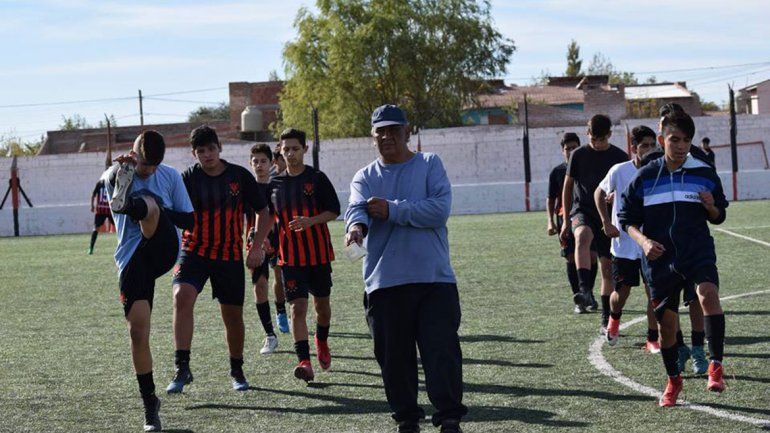 Los que emulan al DT del Arsenal en Lifune