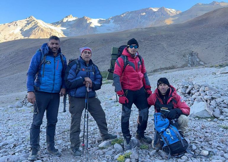 Quién es el montañista que se perdió y apareció tras un temporal de viento en Volcán Domuyo