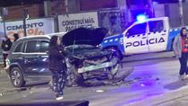 Los vecinos dijeron que el conductor de la camioneta perdió el conocimiento unos minutos. Los vecinos dijeron que el conductor de la camioneta perdió el conocimiento unos minutos.