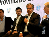 El gobernador de Neuquén, Rolando Figueroa junto a sus pares patagónicos.