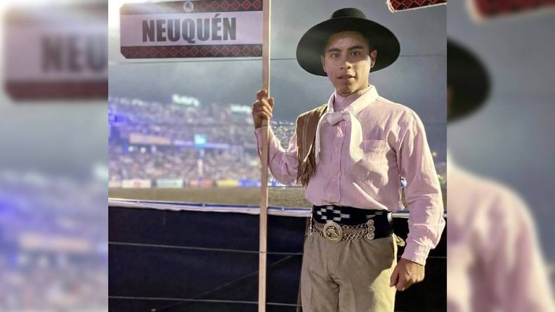 Emiliano Molina es de Plaza Huincul y compitió en la categoría Bastos con Encimera.