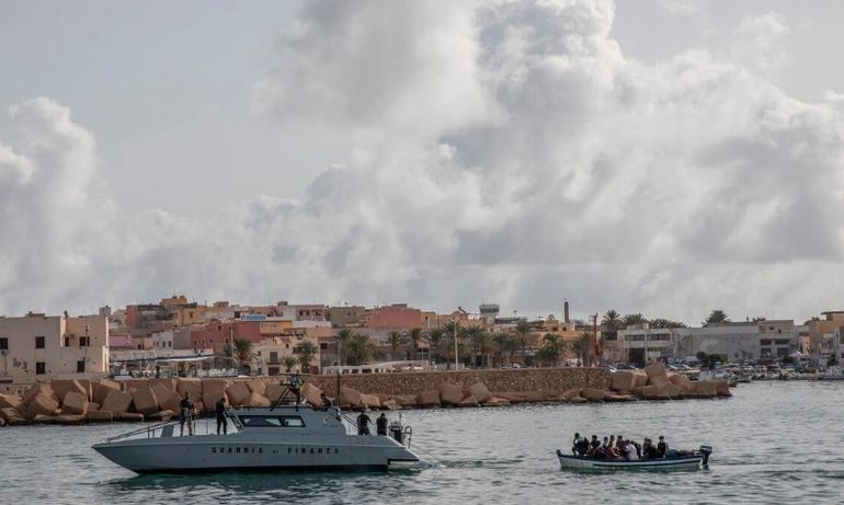 Para quienes buscan llegar a Europa desde África, la ruta central del mar Mediterráneo es clave, pero también es muy peligrosa. (Foto ilustrativa)