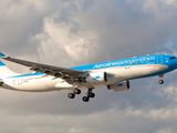 Parecía que se iba a estrellar: la impresionante maniobra de un piloto de Aerolíneas Argentinas