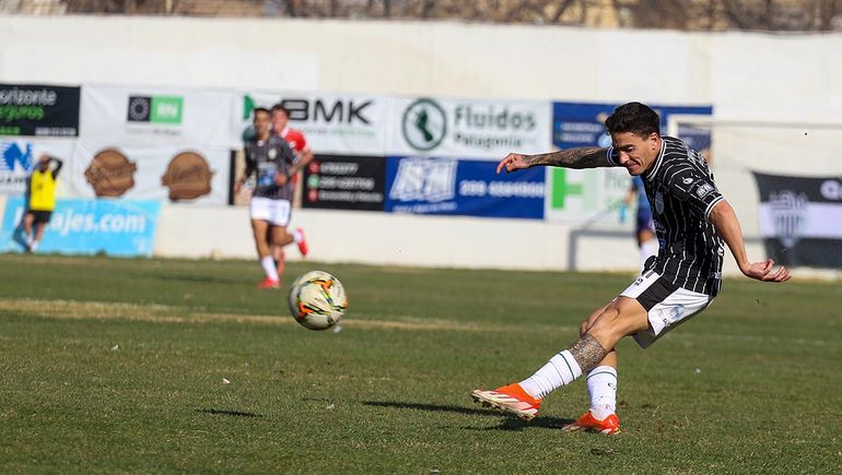 Cipo a todo o nada: Estamos vivos, tenemos que hacer un partido inteligente