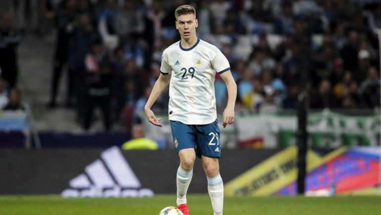 Boca: Foyth negó contactos y esperan la respuesta de Isla