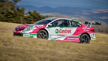 Leonel Pernía se consagró en el TC2000 por una sanción a Jorge Barrio Leonel Pernía se consagró en el TC2000 por una sanción a Jorge Barrio