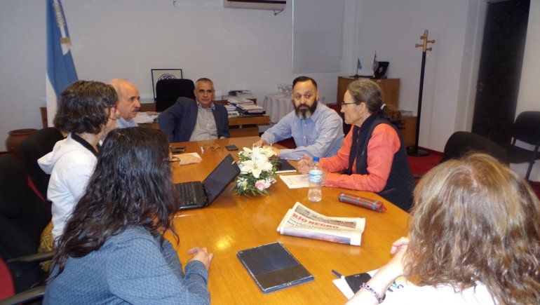 Barreales: la UNCo renueva el impulso al parque de dinos