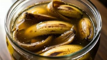 Aunque suena inusual, esta mezcla no solo resulta fácil de preparar, sino que también puede ofrecer una solución eficaz. Aunque suena inusual, esta mezcla no solo resulta fácil de preparar, sino que también puede ofrecer una solución eficaz.