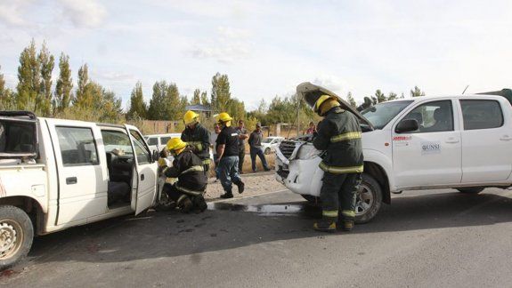 Se cruzó de carril y provocó un choque en cadena