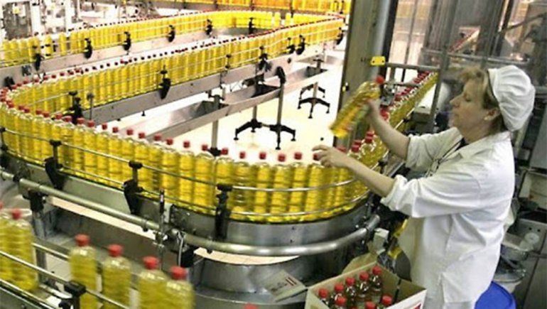 Empleo en las aceiteras: todos buscan un salario básico por encima del millón de pesos. Empleo en las aceiteras: todos buscan un salario básico por encima del millón de pesos.