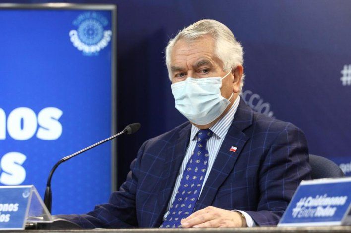 Covid-19: acusan al ministro de Salud de Chile de participar en una fiesta clandestina