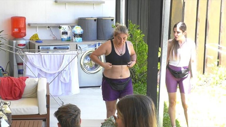 Fuerte cruce entre Romina y María Laura por el uso del lavarropas
