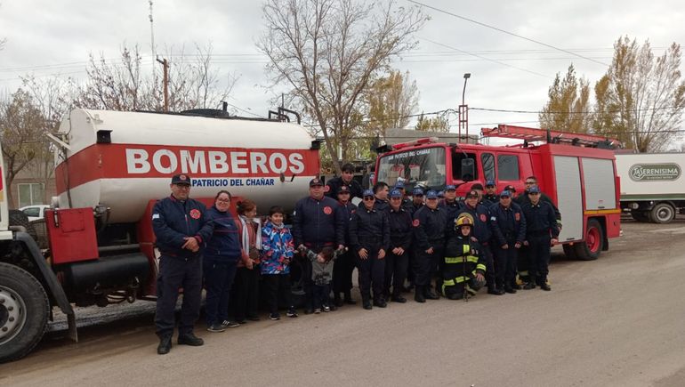 Por falta de recursos, los Bomberos del Chañar dejarán de prestar algunas asistencias