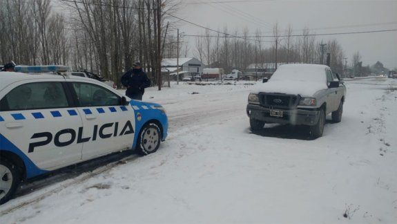 La camioneta fue encontraba abandona hoy.